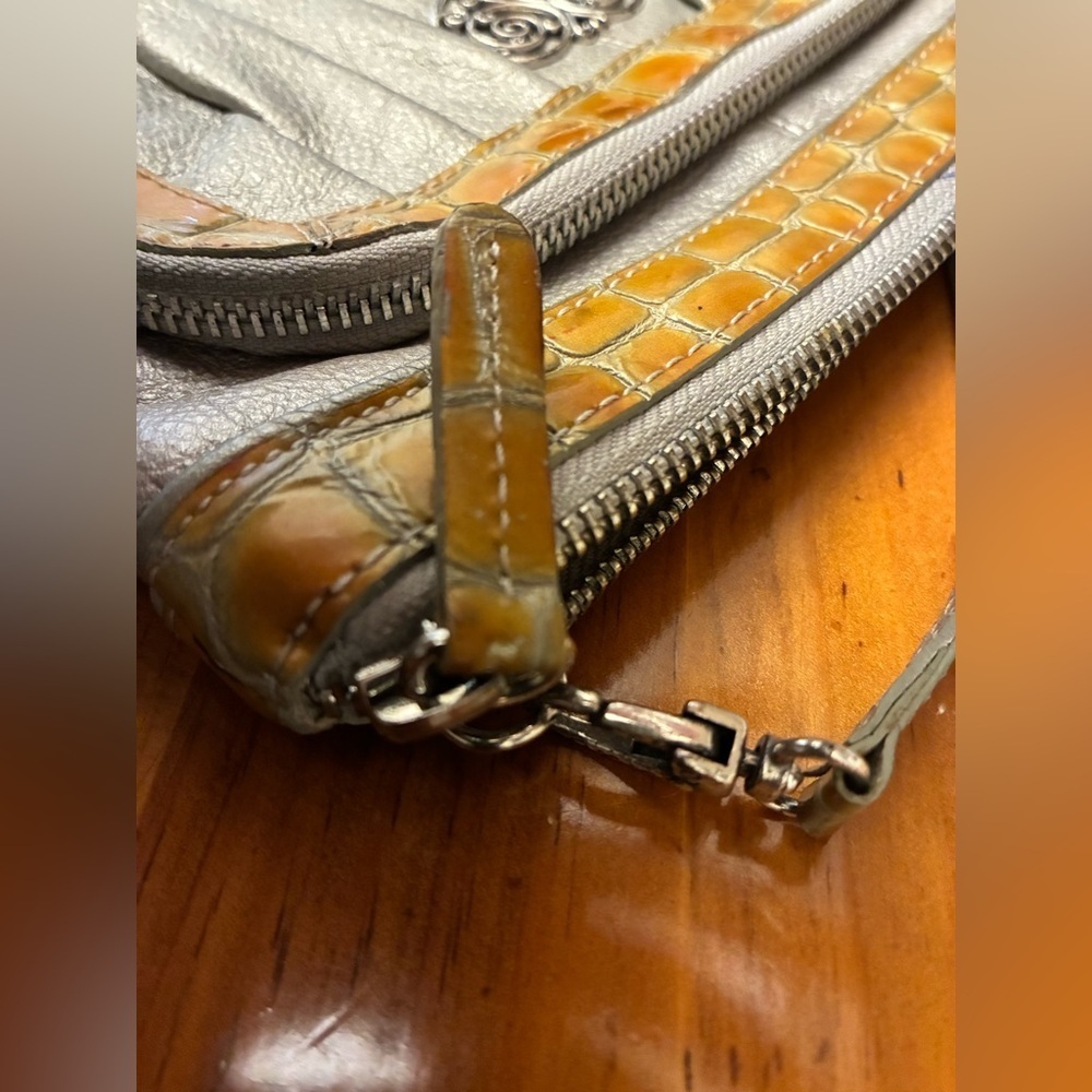 Brighton Silver and Gold Crossbody Bag Good Pre Owned Condition - Picture 6 of 13